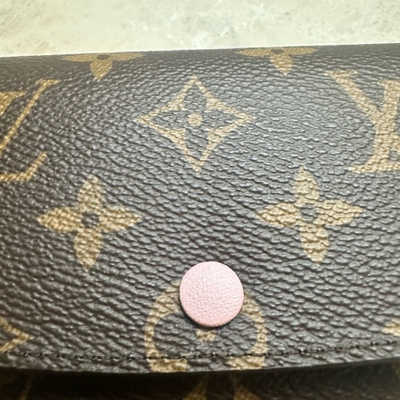 Louis Vuitton Emilie Monogram Wallet Rose Ballerine - Picture 2 of 10